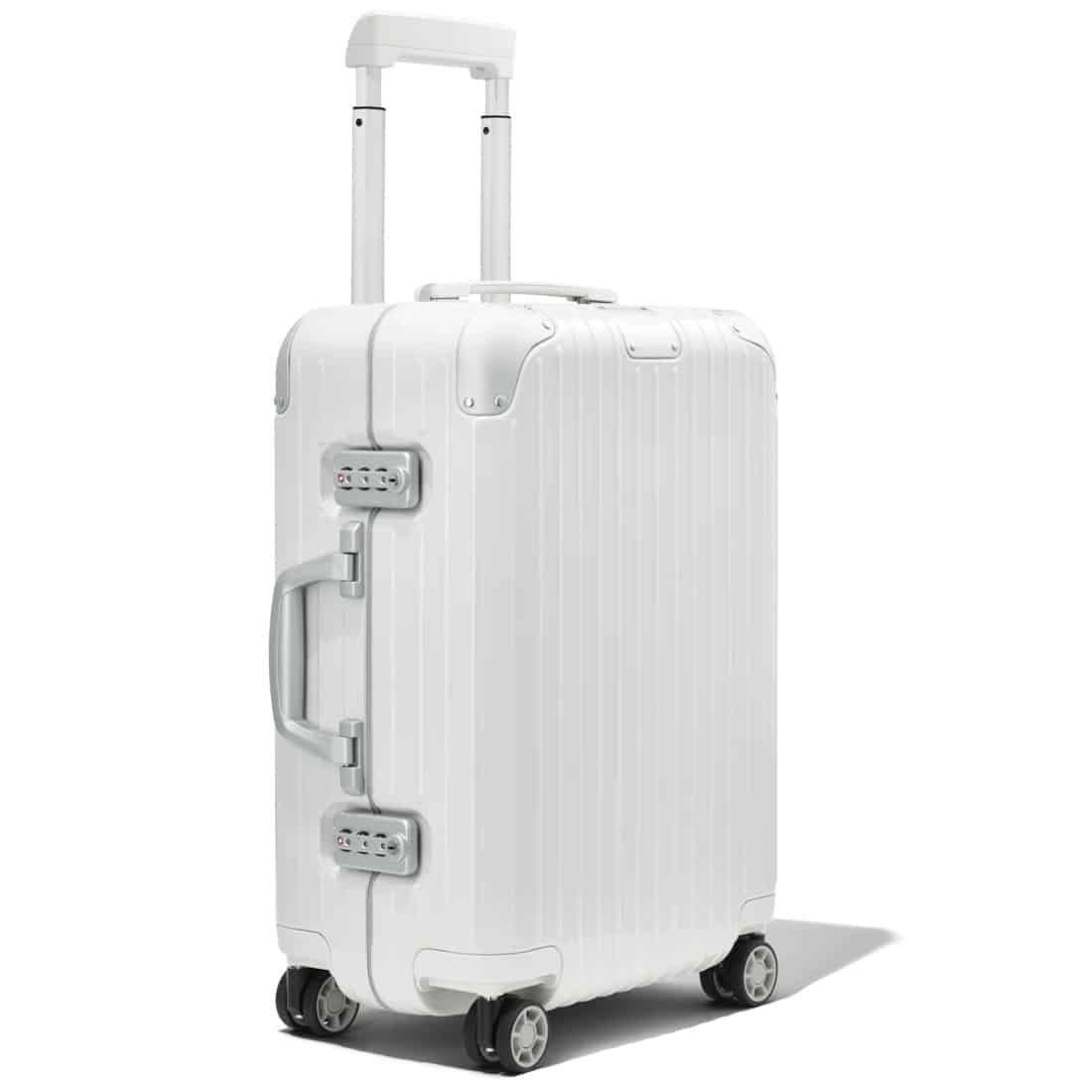 rimowa cabin sleeve review