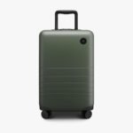 Monos Luggage Review - Must Read This Before Buying