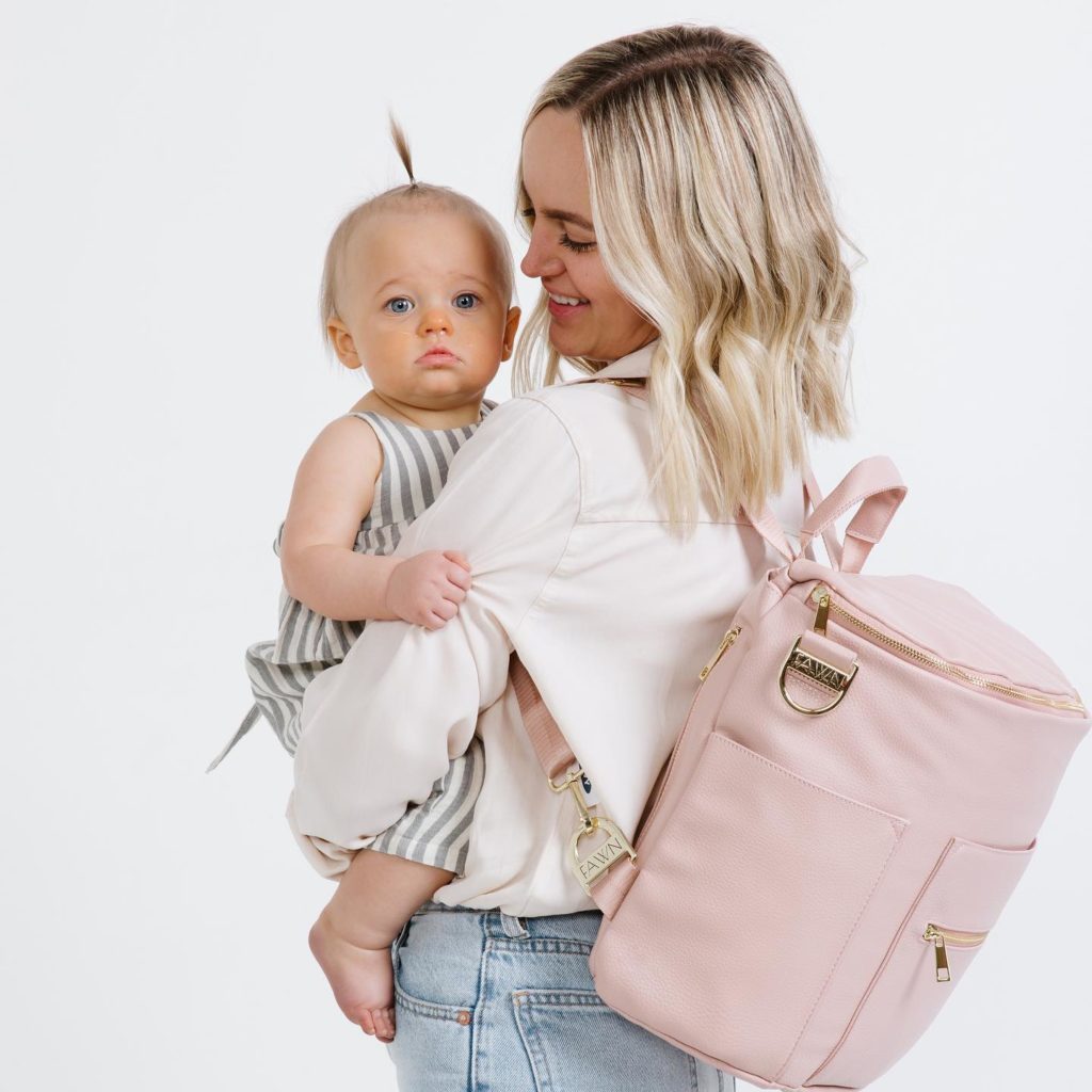 Fawn Design Diaper Bag Review - Must Read This Before Buying
