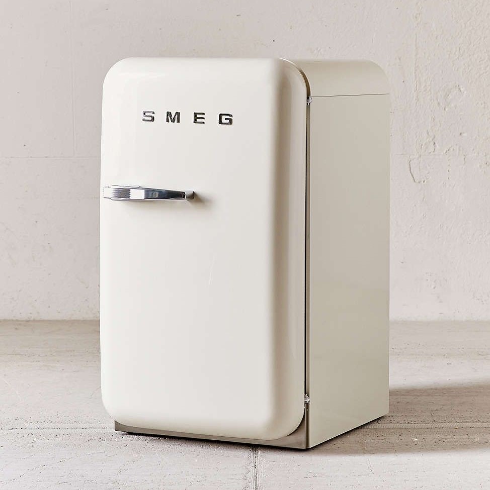 SMEG Fridges Review - Must Read This Before Buying
