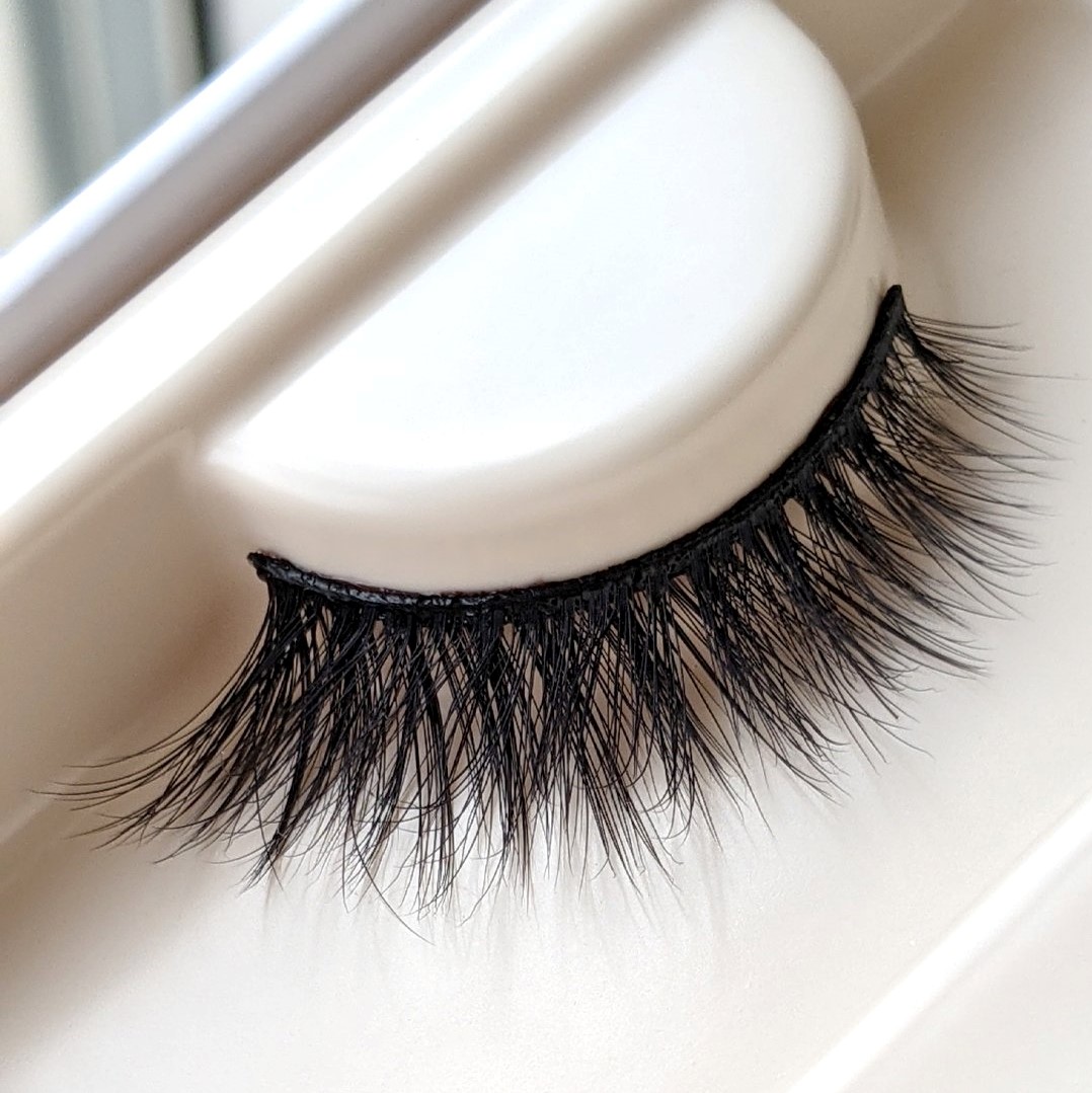 Velour Lashes Review - Must Read This Before Buying