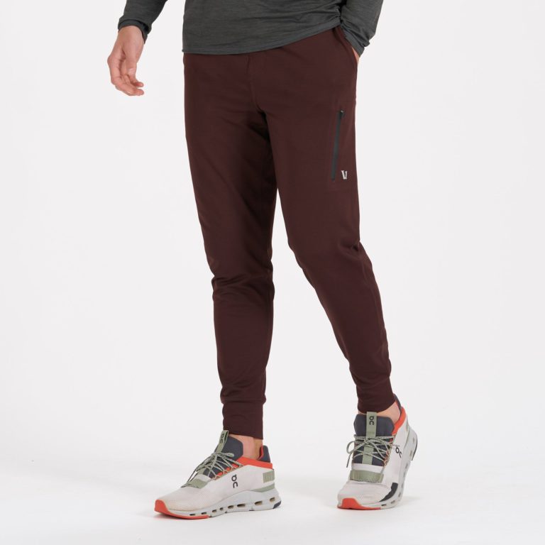 vuori sunday jogger