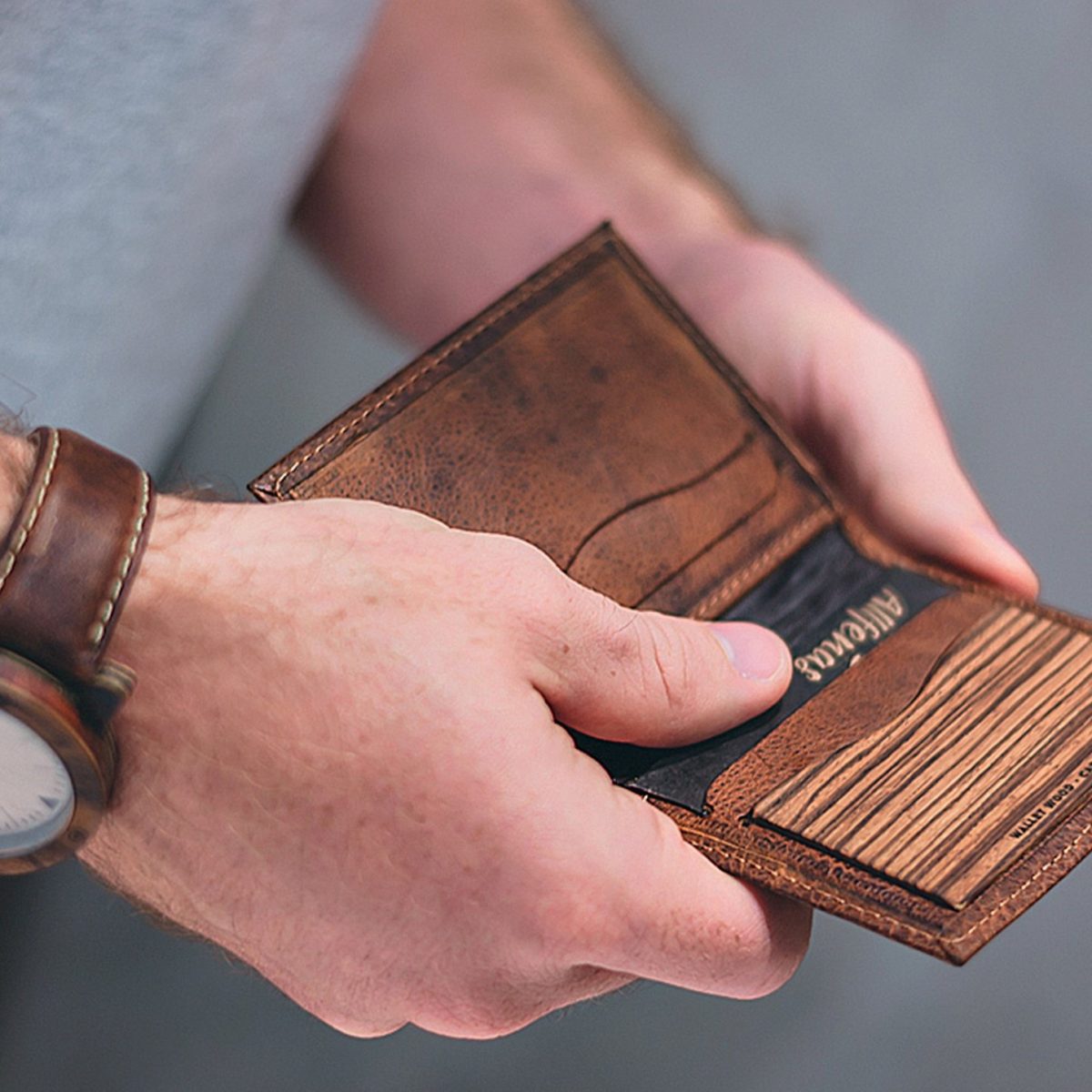 List Of Men S Wallet Brands