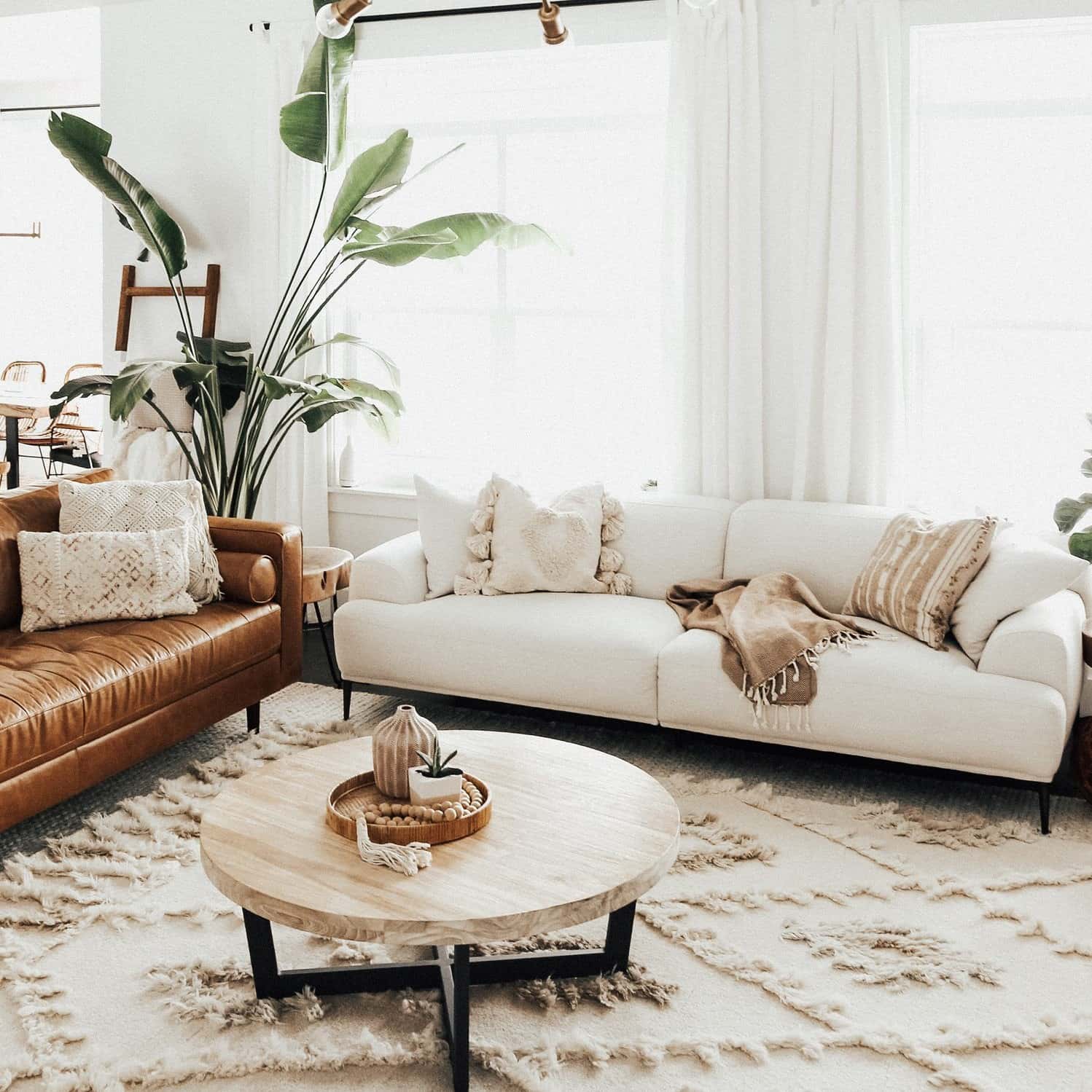 9 Best Sofa Brands - Must Read This Before Buying