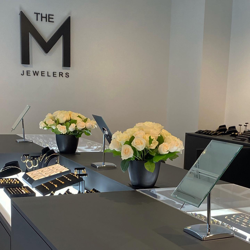 The M Jewelers Review - Must Read This Before Buying