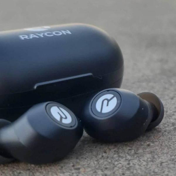 Raycon Earbuds Review - Must Read This Before Buying