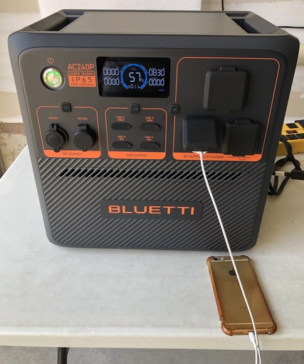 BLUETTI AC240P