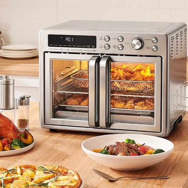 Midea Flexify™ French Door Air Fryer Oven vs. Emeril Lagasse 26 QT Extra Large AirFryer: Which One Wins?