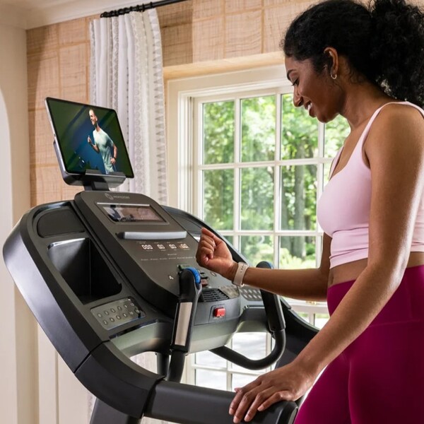 Horizon Fitness 7.0 AT Treadmill 2024: Redefining Affordable, High-Tech Home Workouts