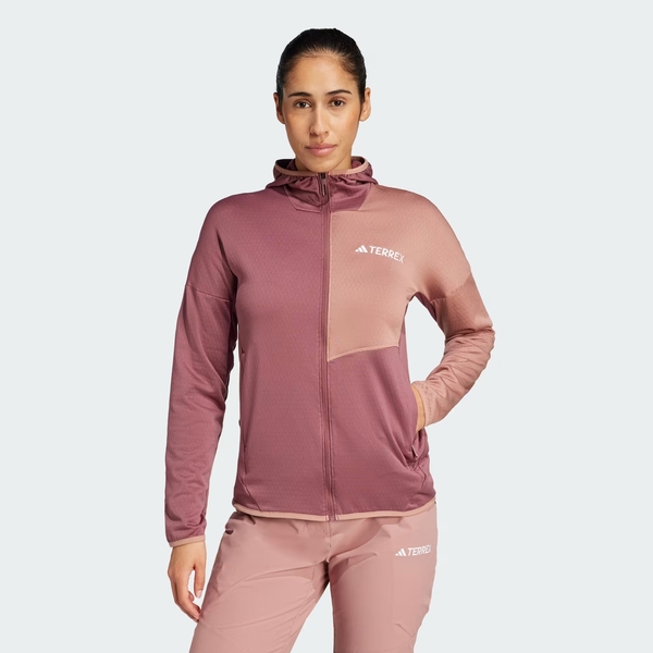 adidas Gifts for Her: Stylish Activewear and Sneakers She’ll Love